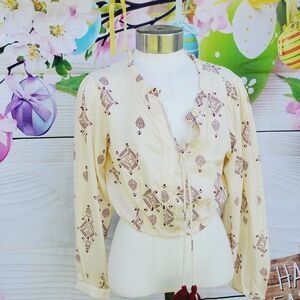 Zudio Long Sleeve Cropped Too Size Small